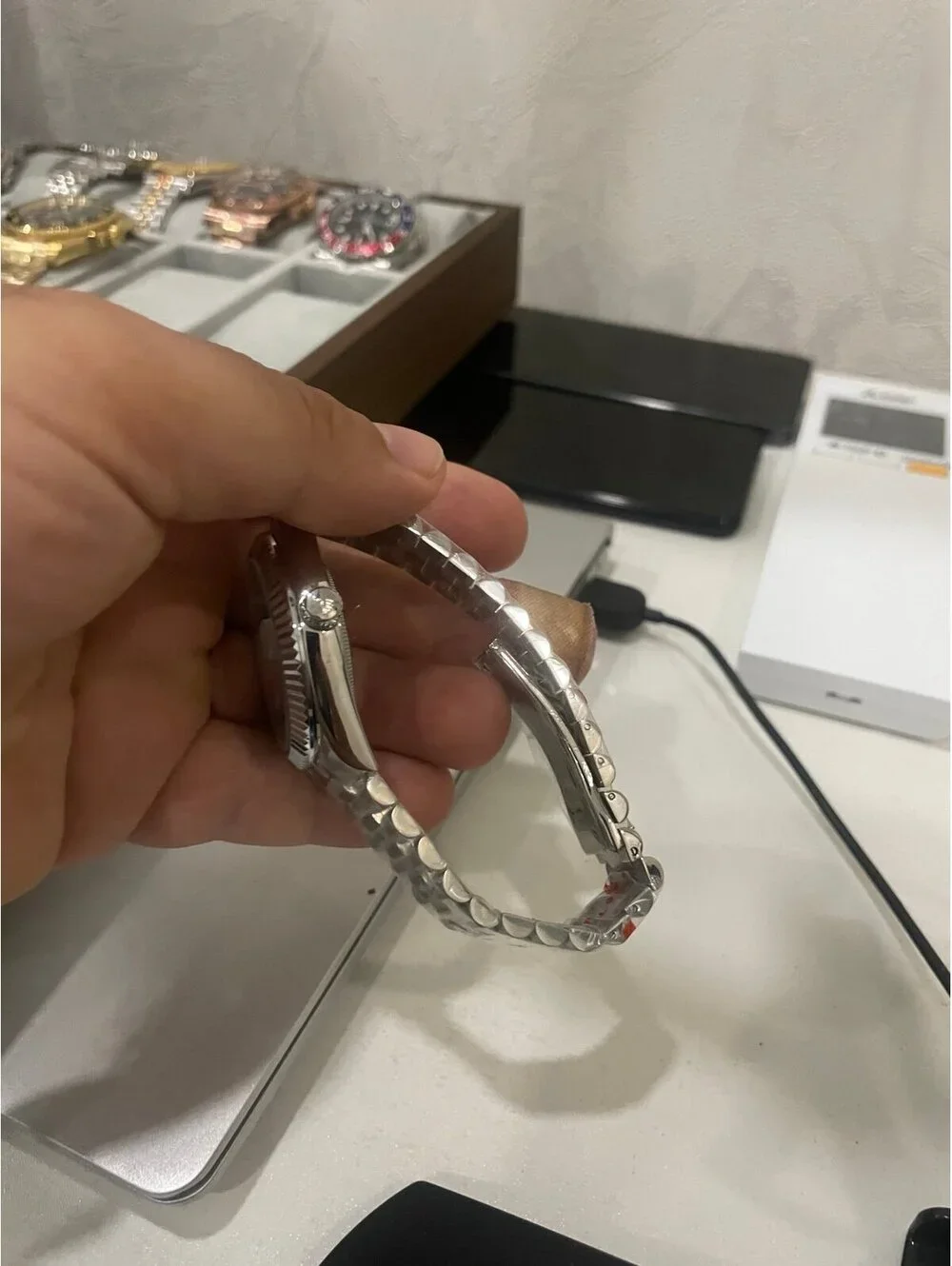 N/A all watches